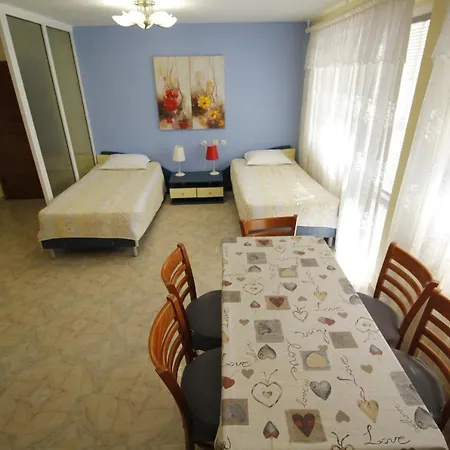 Lägenhet Spacious Bravo1 Slăntjev Brjag